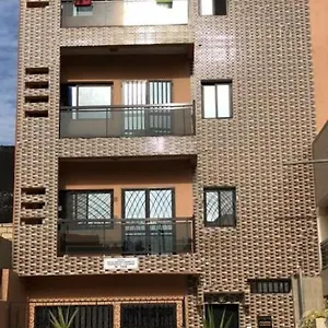 https://appartement-spacieux-chez-keur-matou-f2.hotelsdakar.com